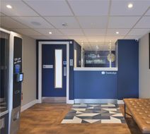 Travelodge Birmingham Oldbury Lobby