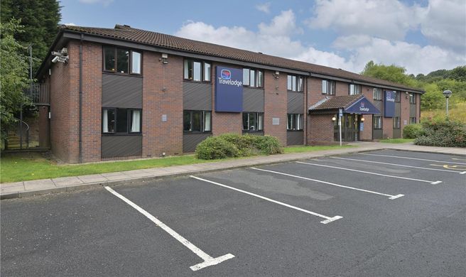 Travelodge Birmingham Oldbury Exterior