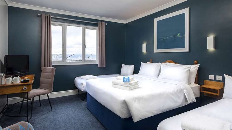 <b>Travelodge Birmingham Sheldon Room</b>. Images powered by <a href="https://iceportal.shijigroup.com/" title="IcePortal" target="_blank">IcePortal</a>.