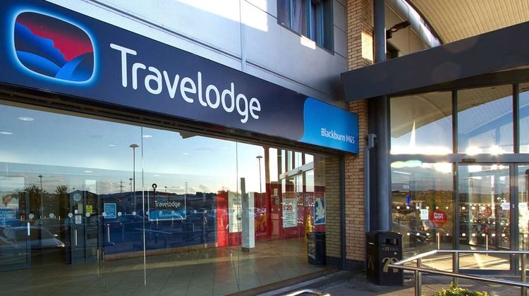 Travelodge Blackburn M65 Exterior