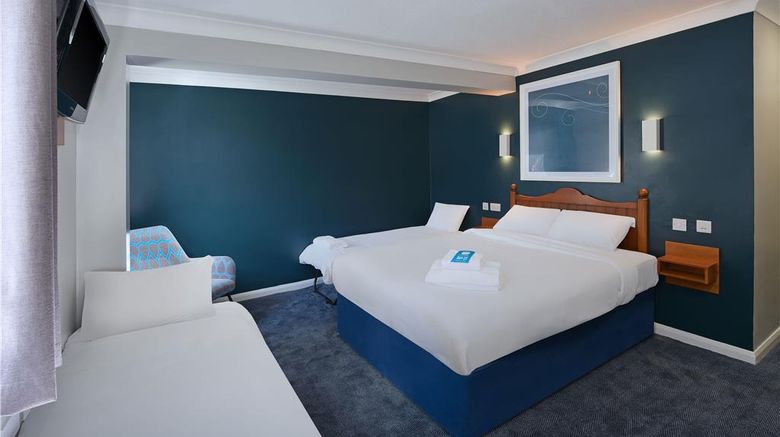 <b>Travelodge Borehamwood Studio Way Room</b>. Images powered by <a href="https://iceportal.shijigroup.com/" title="IcePortal" target="_blank">IcePortal</a>.