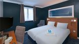 <b>Travelodge Bournemouth Cooper Dean Room</b>. Images powered by <a href="https://iceportal.shijigroup.com/" title="IcePortal" target="_blank">IcePortal</a>.