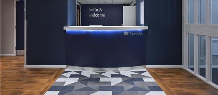 Travelodge Bracknell Lobby