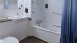 Travelodge Bradford Room