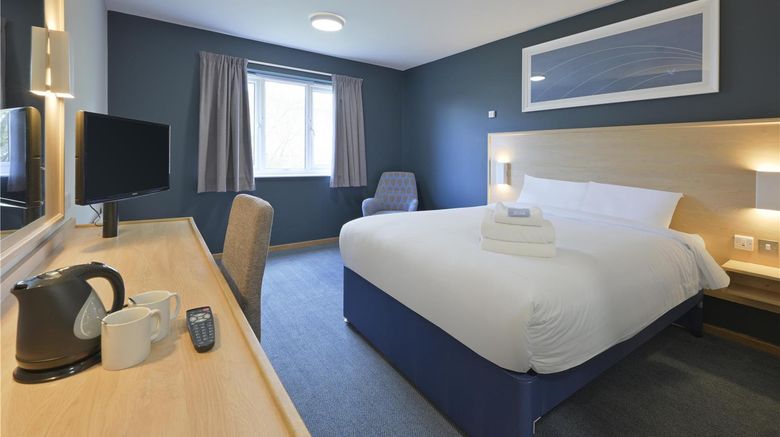<b>Travelodge Bradford Room</b>. Images powered by <a href="https://iceportal.shijigroup.com/" title="IcePortal" target="_blank">IcePortal</a>.