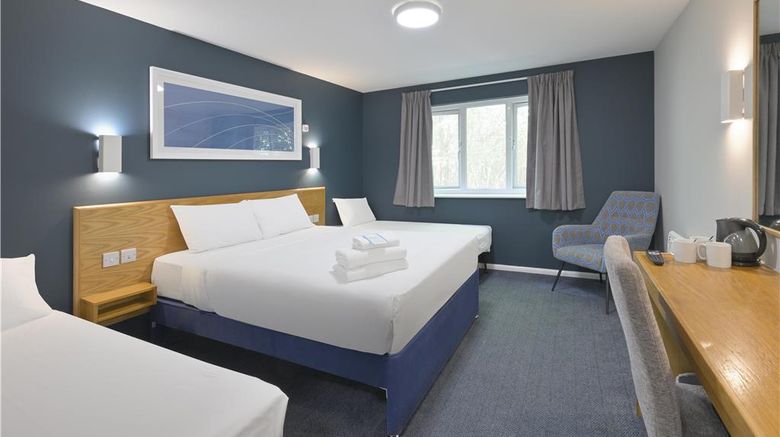 <b>Travelodge Brentwood East Horndon Room</b>. Images powered by <a href="https://iceportal.shijigroup.com/" title="IcePortal" target="_blank">IcePortal</a>.
