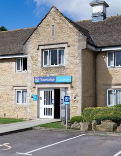 Travelodge Burford Cotswolds