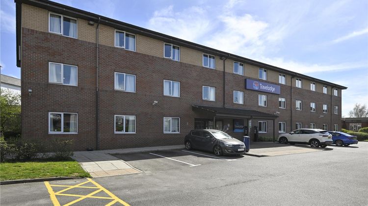 Travelodge Bury Exterior