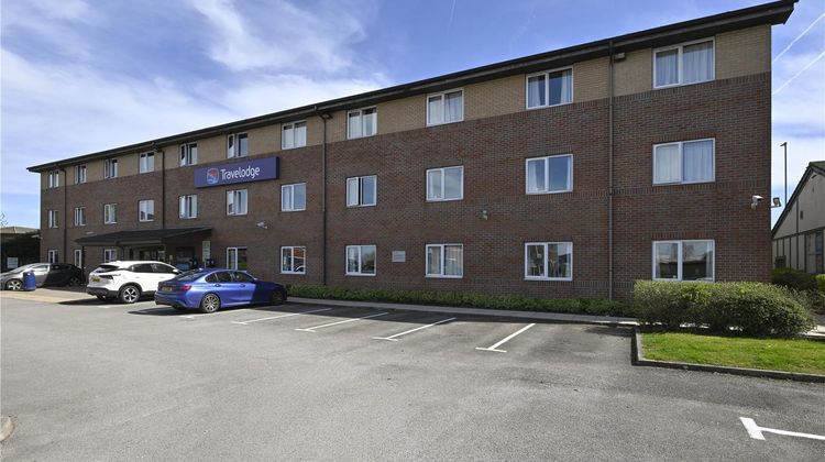 Travelodge Bury Exterior