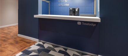Travelodge Caernarfon Lobby