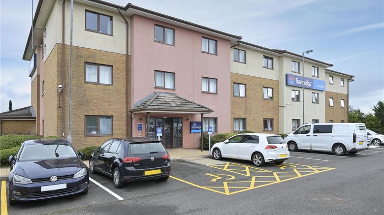 Travelodge Caerphilly Exterior. Images powered by <a href="https://iceportal.shijigroup.com" target="_blank" rel="noopener">Ice Portal</a>.