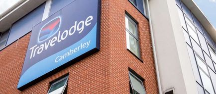 Travelodge Camberley Exterior