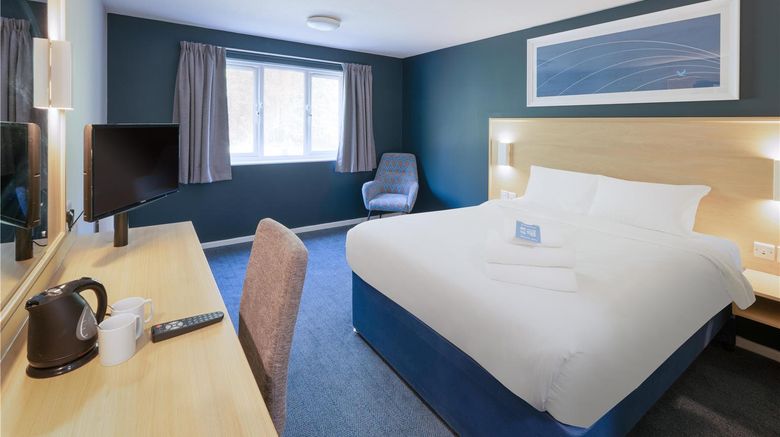 <b>Travelodge Cambridge Fourwentways Room</b>. Images powered by <a href="https://iceportal.shijigroup.com/" title="IcePortal" target="_blank">IcePortal</a>.