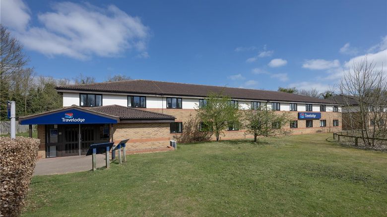 <b>Travelodge Cambridge Fourwentways Exterior</b>. Images powered by <a href="https://iceportal.shijigroup.com/" title="IcePortal" target="_blank">IcePortal</a>.