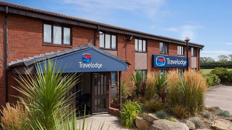 Travelodge Cambridge Swavesey Exterior
