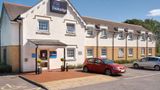 Travelodge Cardiff Airport Hotel Exterior