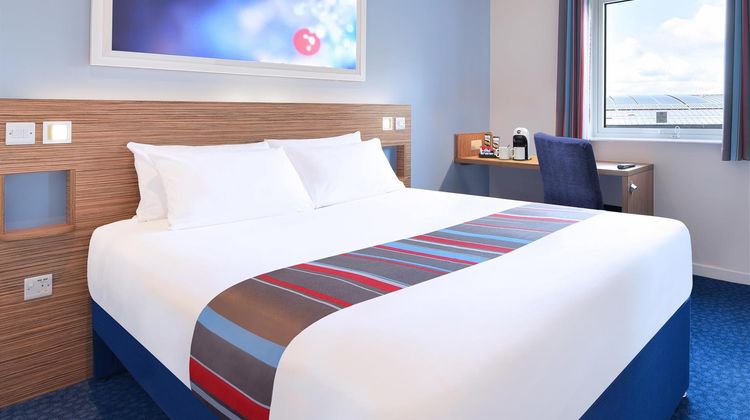 Travelodge Cardiff Atlantic Wharf Room