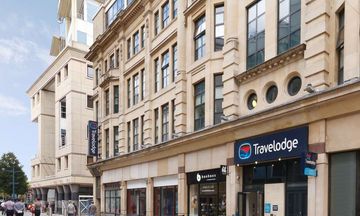 Travelodge Cardiff Central Queen Street