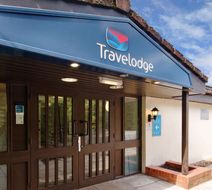 Travelodge Cardiff Llanedeyrn Exterior