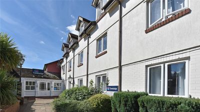 Travelodge Cardiff Whitchurch