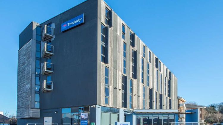 Travelodge Chatham Maritime Hotel Exterior