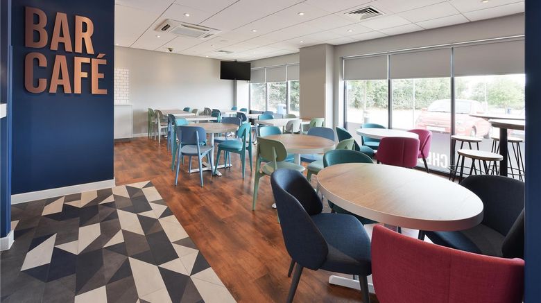 <b>Travelodge Cheshunt Restaurant</b>. Images powered by <a href="https://iceportal.shijigroup.com/" title="IcePortal" target="_blank">IcePortal</a>.