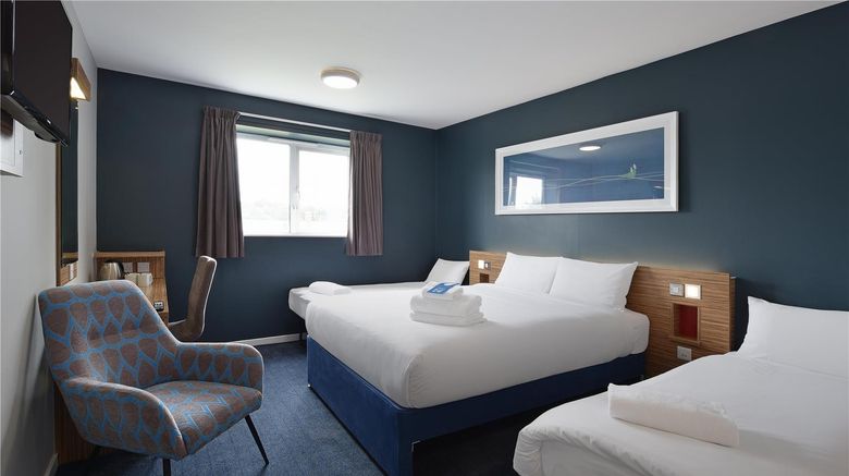 <b>Travelodge Cheshunt Room</b>. Images powered by <a href="https://iceportal.shijigroup.com/" title="IcePortal" target="_blank">IcePortal</a>.