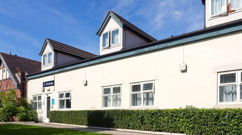 <b>Travelodge Chester-le-Street Exterior</b>. Images powered by <a href="https://iceportal.shijigroup.com/" title="IcePortal" target="_blank">IcePortal</a>.