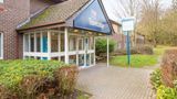 Travelodge Leigh Delamere East Exterior