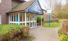 Travelodge Leigh Delamere East