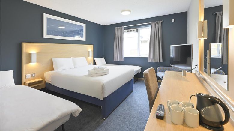 <b>Travelodge Leigh Delamere West Room</b>. Images powered by <a href="https://iceportal.shijigroup.com/" title="IcePortal" target="_blank">IcePortal</a>.