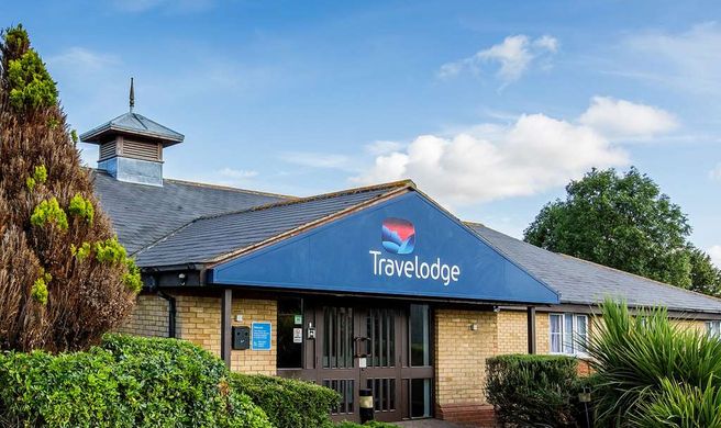 Travelodge-Feering Exterior