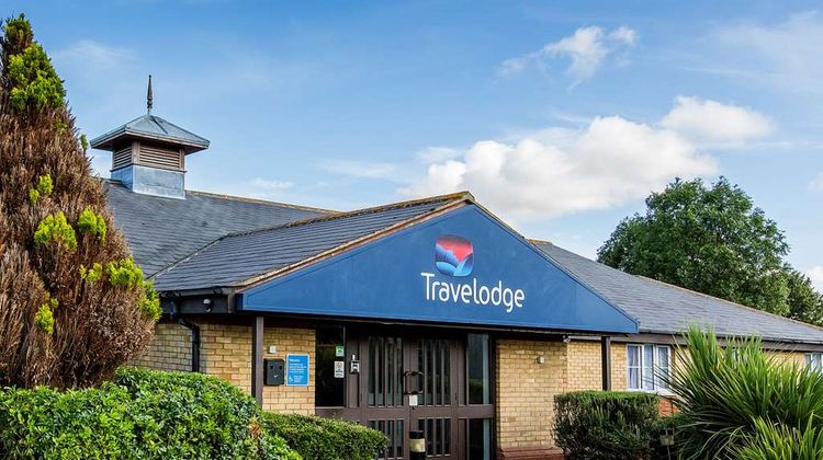 Travelodge-Feering Exterior