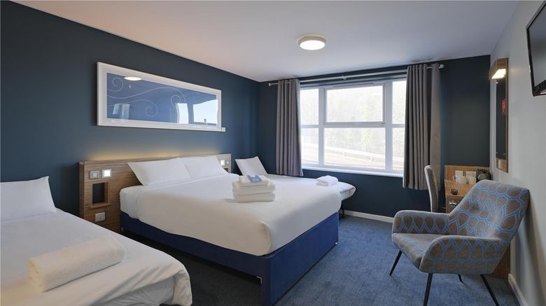 <b>Travelodge Colwyn Bay Room</b>. Images powered by <a href="https://iceportal.shijigroup.com/" title="IcePortal" target="_blank">IcePortal</a>.