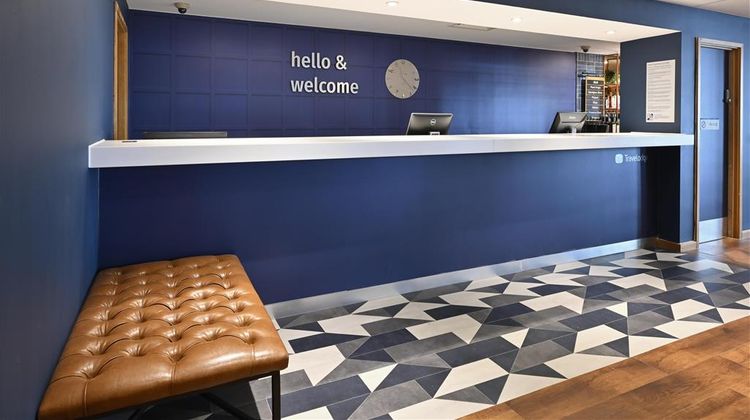 Travelodge Croydon Central Lobby