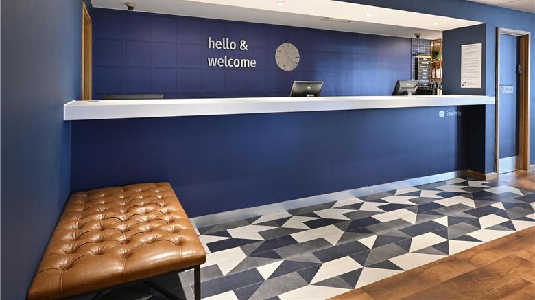 <b>Travelodge Croydon Central Lobby</b>. Images powered by <a href="https://iceportal.shijigroup.com/" title="IcePortal" target="_blank">IcePortal</a>.