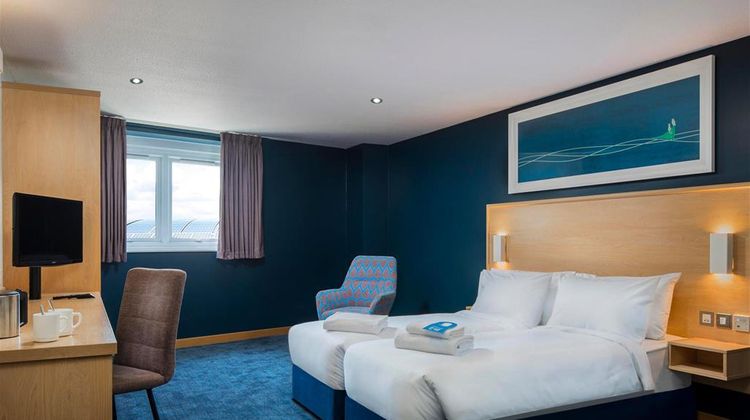 Travelodge Dartford Hotel Room