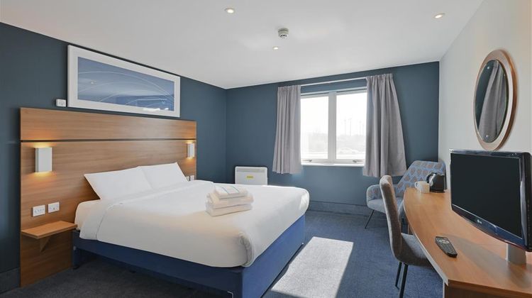 Travelodge Derby Pride Park Room