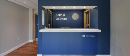Travelodge Devizes Lobby