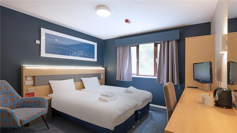 <b>Travelodge Dorking Room</b>. Images powered by <a href="https://iceportal.shijigroup.com/" title="IcePortal" target="_blank">IcePortal</a>.
