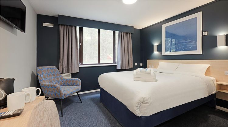 Travelodge Dorking Room