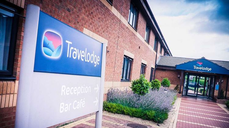 Travelodge Dublin Airport Exterior