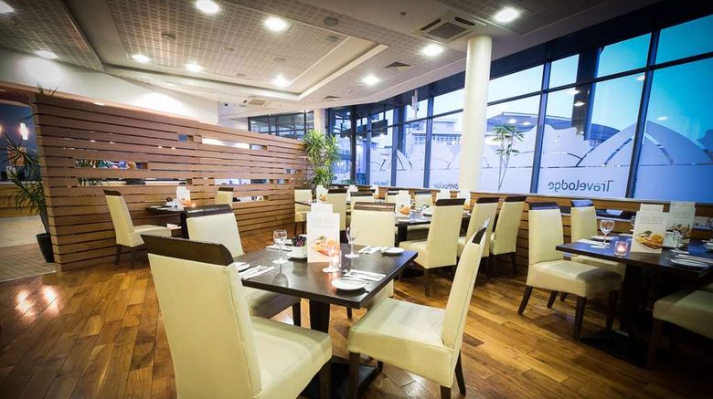 <b>Travelodge Dublin Airport South Restaurant</b>. Images powered by <a href="https://iceportal.shijigroup.com/" title="IcePortal" target="_blank">IcePortal</a>.