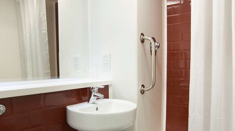 <b>Travelodge Dundee Strathmore Avenue Other</b>. Images powered by <a href="https://iceportal.shijigroup.com/" title="IcePortal" target="_blank">IcePortal</a>.