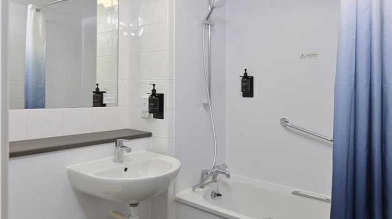 <b>Travelodge Durham Room</b>. Images powered by <a href="https://iceportal.shijigroup.com/" title="IcePortal" target="_blank">IcePortal</a>.