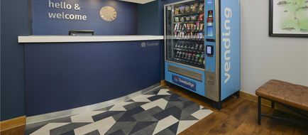 Travelodge Durham Lobby