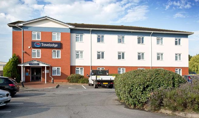 Travelodge Eastbourne Willingdon Drove Exterior