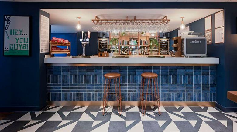 <b>Travelodge Edinburgh Central Restaurant</b>. Images powered by <a href="https://iceportal.shijigroup.com/" title="IcePortal" target="_blank">IcePortal</a>.