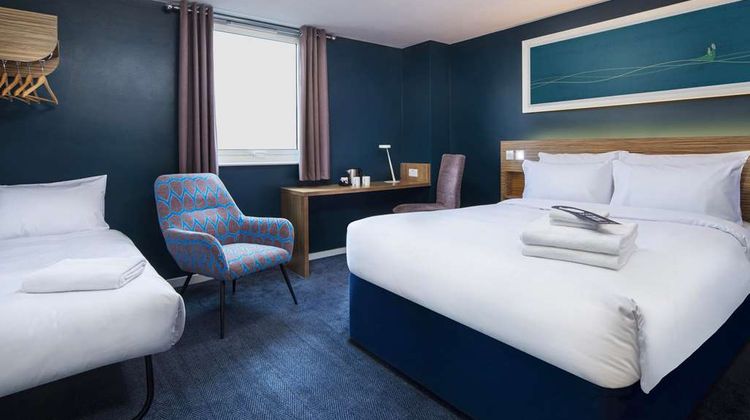 Travelodge Edinburgh Central Queen St Room