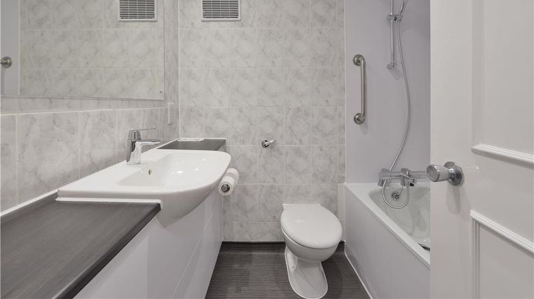 <b>Travelodge Frimley Hotel Room</b>. Images powered by <a href="https://iceportal.shijigroup.com/" title="IcePortal" target="_blank">IcePortal</a>.